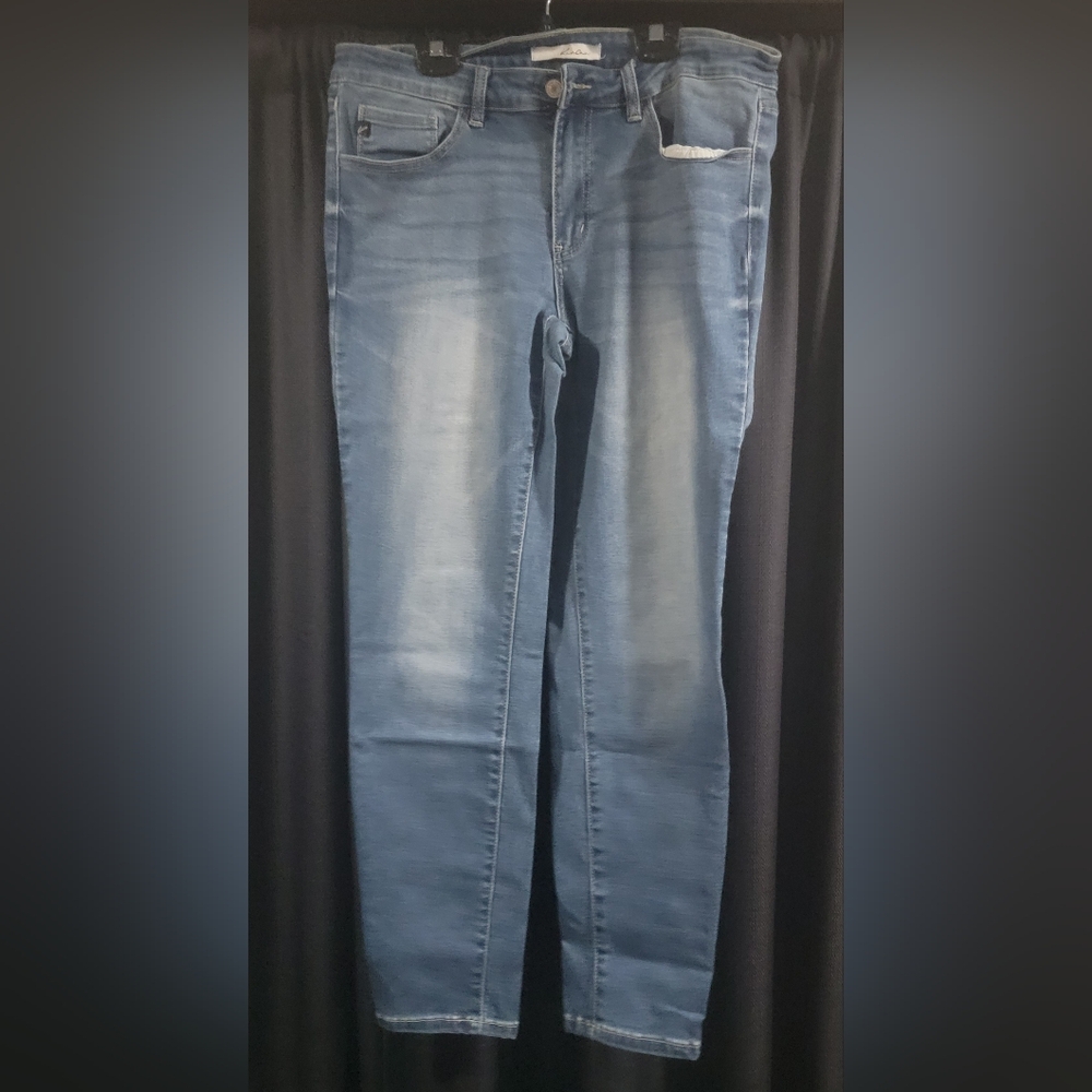 KanCan Women's Classic Blue Straight Leg Jeans